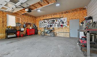 690 E 800 N, Basalt, ID 83218
