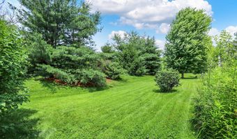 8038 Sydney Ln, Avon, IN 46123