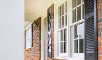 5000 Hill Rd, Albany, GA 31705