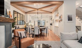 7277 Schoolhouse Dr SE 6, Ada, MI 49301