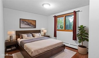 36 Stony Ln, North Kingstown, RI 02852