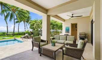 5599 Kalanianaole Hwy, Honolulu, HI 96821
