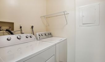 650- A 15TH St S 1, Arlington, VA 22202