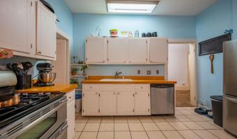 928 E Main St, Batesville, AR 72501