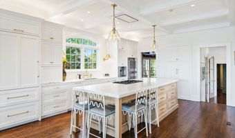 25 Tokeneke Trl, Darien, CT 06820