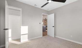 8710 Elden St, La Mesa, CA 91942