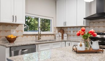 839 Gilbert St, Alcoa, TN 37701