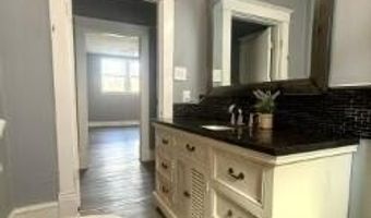 517 W North St W, Ahoskie, NC 27910