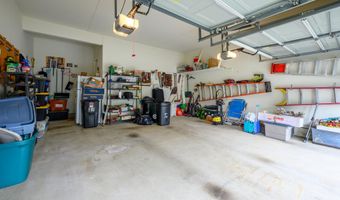 37 Hannah Lee Rd, Barnegat, NJ 08005
