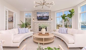 10 Coulter St, Jamestown, RI 02835