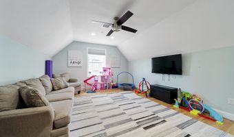 171 Jenkins Farm Rd, Chester, NH 03036