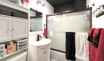 1206 Birch St, Atlantic, IA 50022