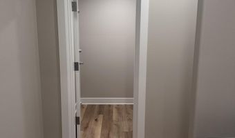 135 S Heritage Way, Andover, KS 67002