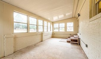 5902 WOODCLIFF St, Albany, GA 31721