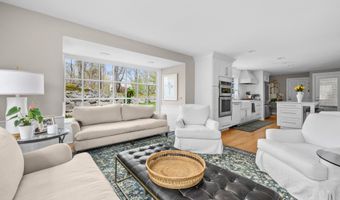 79 Sturgis Ln, Barnstable, MA 02630