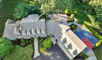 16 Hillside Rd, Cumberland, RI 02864