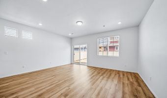 22382 E 39th Ave, Aurora, CO 80019