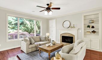4498 Nottinghill Dr, Avon, IN 46123
