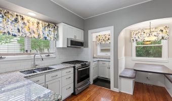 925 Lincoln Ave, Adrian, MI 49221