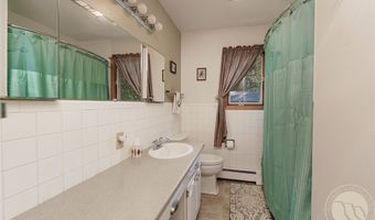 221 W School St, Absarokee, MT 59001