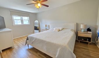 9 ELNA Ct, Bayonne, NJ 07002