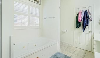 2959 NORTHBANK Dr, Baton Rouge, LA 70810