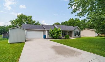 153 Chestnut St, Baxter, TN 38544