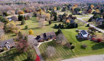 3682 Tanglewood Ct, Ann Arbor, MI 48105