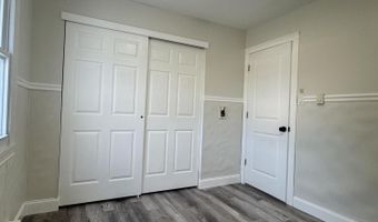 1 Maplewood Ct, Barnegat, NJ 08005