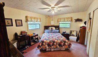 1922 Laura St 3, Allegan, MI 49010