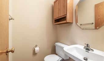 6414 158th St W 201, Apple Valley, MN 55124