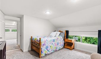 6170 Oberlin Rd, Amherst, OH 44001