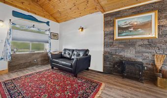 6334 Marina Dr, Algonac, MI 48001