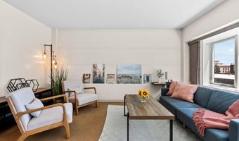 555 E William St 4J, Ann Arbor, MI 48104