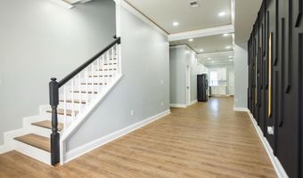 820 N MONROE St, Baltimore, MD 21217