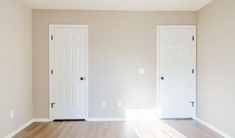 5409 Regent Rd, Bentonville, AR 72713