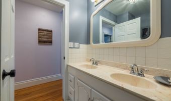 5 Joneswood Dr, Athens, OH 45701