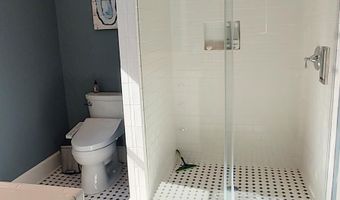 1 Bennett Point Dr A, Beaufort, SC 29907