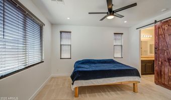 929 E OVERLIN Ln, Avondale, AZ 85323