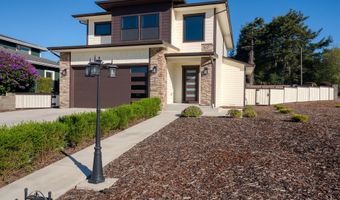 838 CHETCO POINT Ter, Brookings, OR 97415