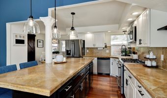 15451 SE WOODLAND HEIGHTS Rd, Amity, OR 97101