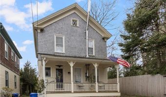 5 Conrad Ct, Newport, RI 02840