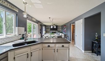 2914 SW Glenbrooke Blvd, Ankeny, IA 50023