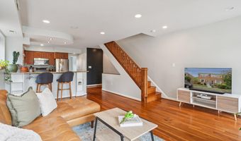 6332 N CAPITOL St NW, Washington, DC 20011