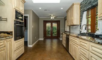 3736 Sessions Dr, Baton Rouge, LA 70816