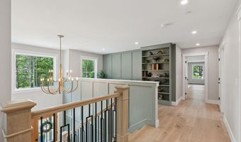 52 Jasper Ln, Arundel, ME 04046