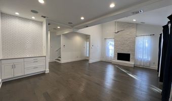 208 GRANDVIEW Pl 4, Alamo Heights, TX 78209
