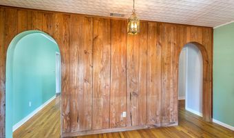 253 Prado St, Apalachicola, FL 32320
