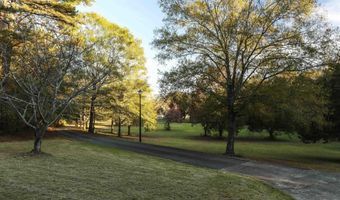 4465 CHOCCOLOCCO Rd, Anniston, AL 36207