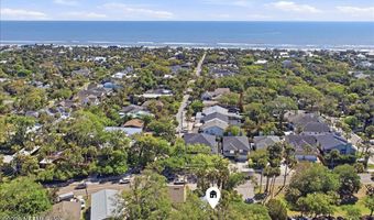 398 SHERRY Dr, Atlantic Beach, FL 32233